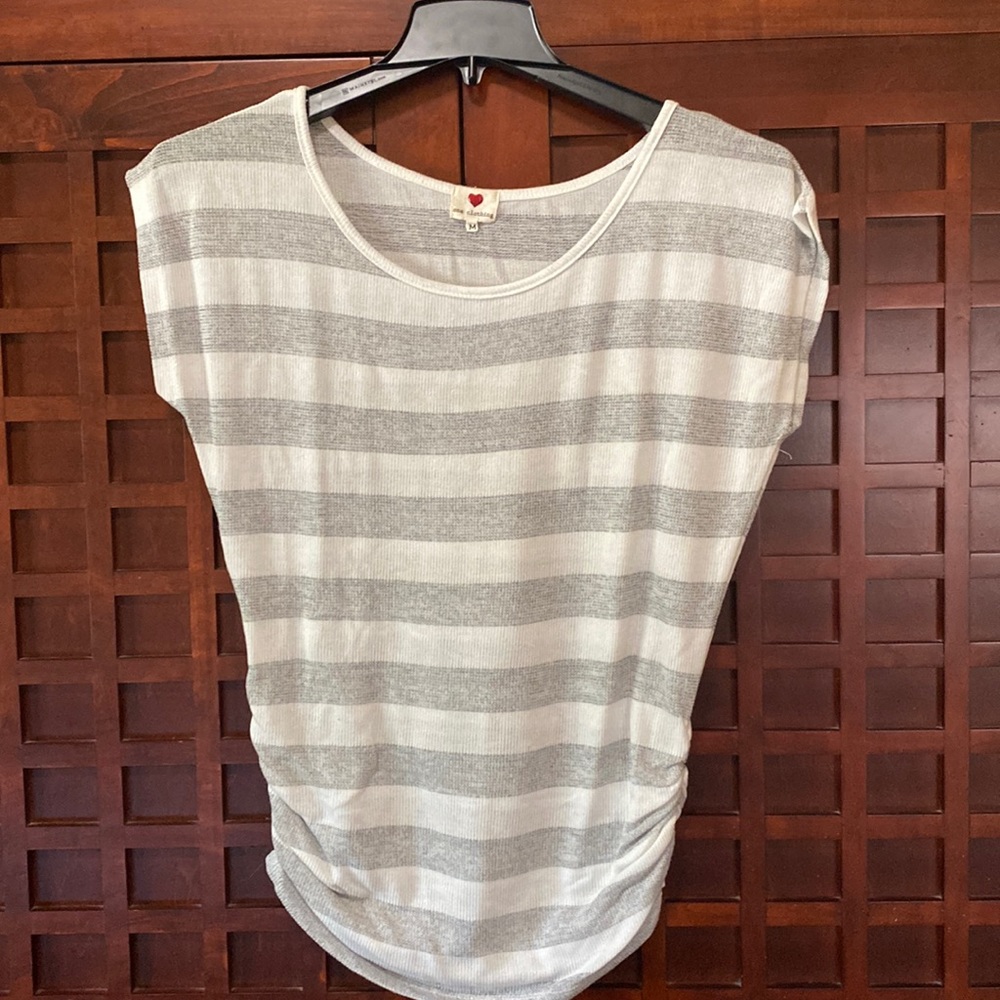 Grey & white stripped, scrunch sides